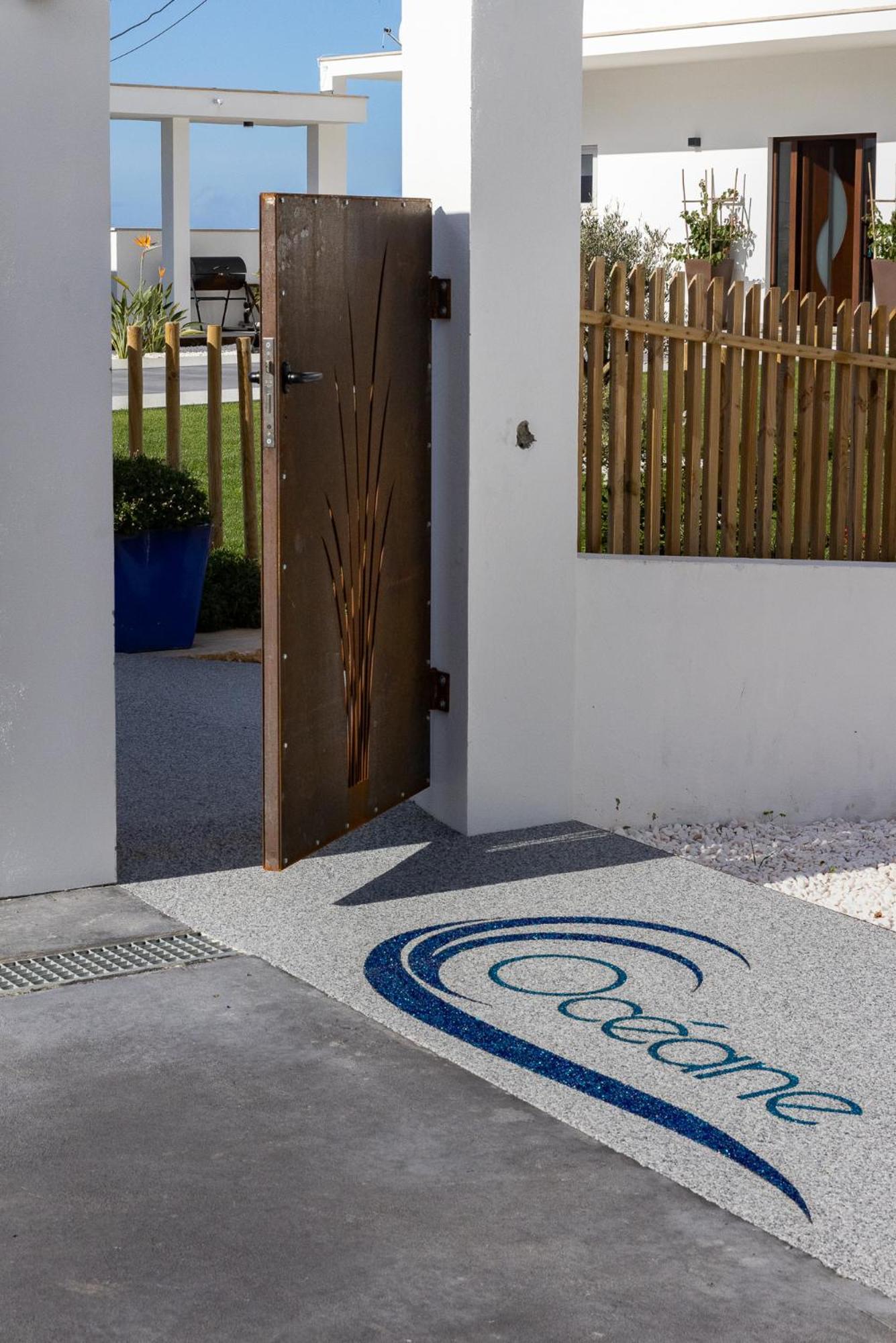 Oceane Guest House - Adults Only Nazare Exterior photo